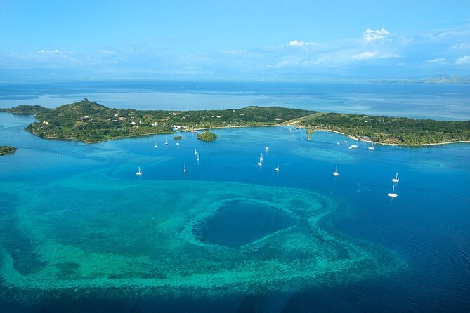 25 minutes Mamanuca Island Tour - Private flight details and passenger limits