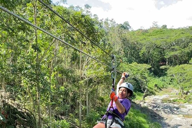 6 Hours Giant Zipline Adventure Park in Fiji - Walking to the waterfall
