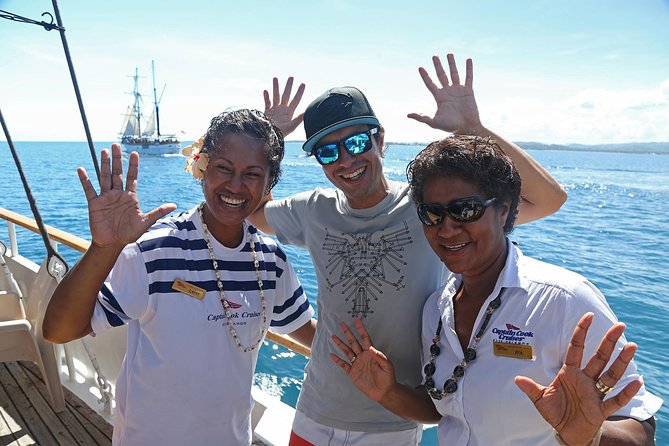 Capt Cook Cruises Super Saver Combo: Day Sail + Dinner Cruise - The sunset dinner cruise around Nadi Bay