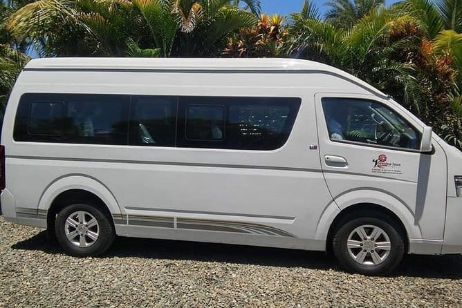 CFC APPROVED Private Arrival Transfer - Nadi Airport to Intercontinental Resort - Pack carefully if you have sports equipment