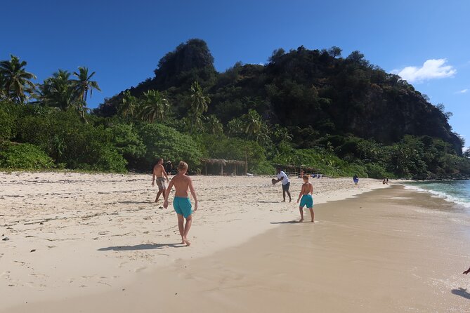 Cruisin Fiji: Authentic Fijian Day Cruise – Best Day in Fiji - Monuriki gives the cruise its film connection
