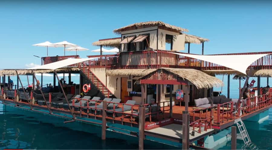 Denarau: Seventh Heaven Floating Bar Day Trip - Who will enjoy the six-hour format