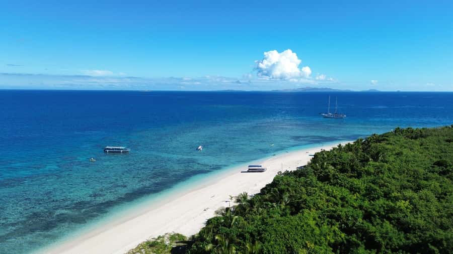 Fiji: Captain Cook Cruises - Island & Reef Day Trip - Booking, weather, and small practical points