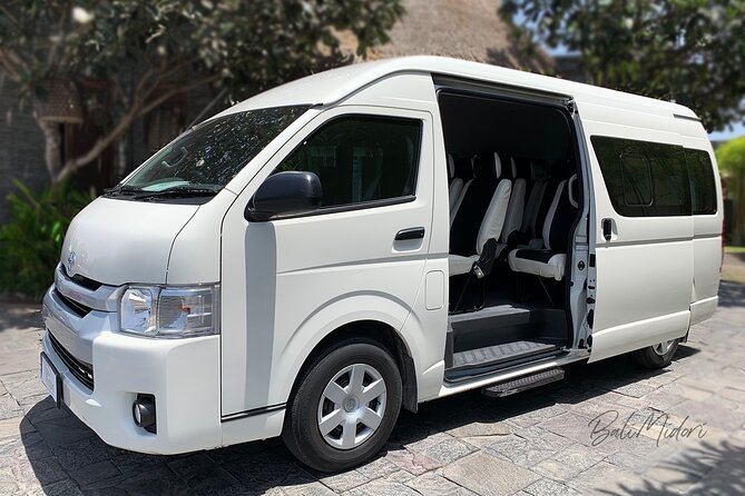 Fiji Marriott Resort Momi Bay To Nadi Airport or Denarau (Departure Transfer) - An air-conditioned ride with room for your luggage