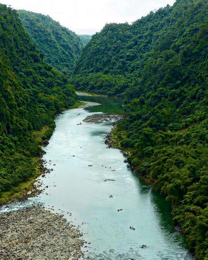 Fiji: River Tubing Adventure with Lunch - The long ride inland from Fiji’s resort belt