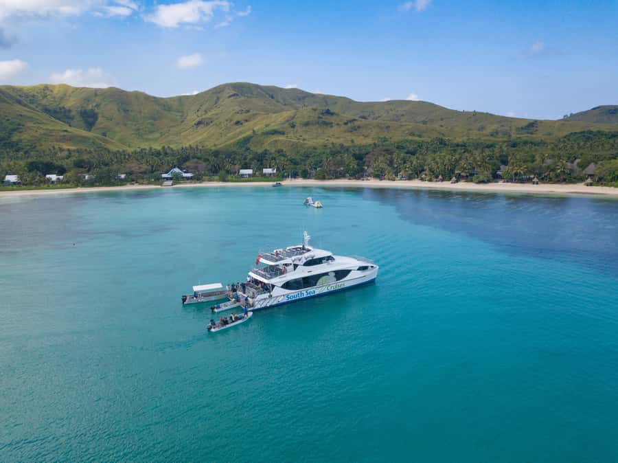 Fiji: Yasawa Islands Explorer Cruise with Lunch - What this Yasawa cruise really is