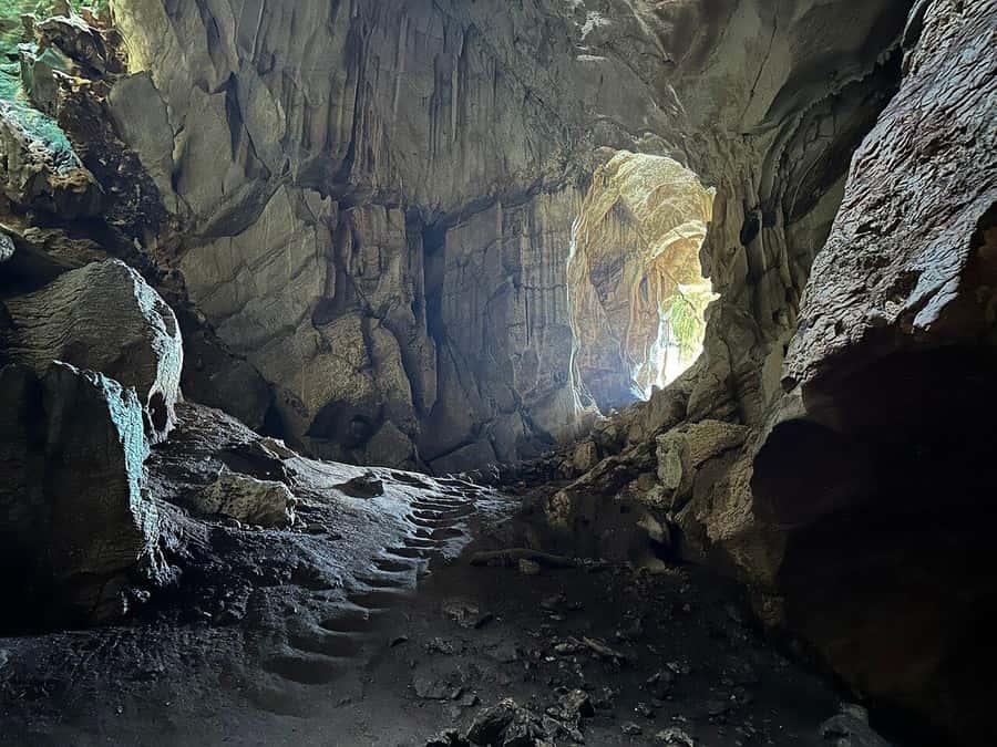 Fiji: Zipline Adventure and Cave Exploration - Getting fitted and walking to the first line