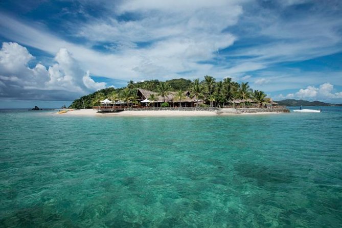 Full Day Castaway Island with Lunch - The catamaran ride from Denarau to Castaway Island