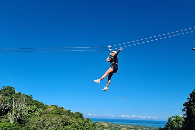 Largest Zipline in South Pacific & Cave Exploration in Nadi - Guides who make the course easier for beginners