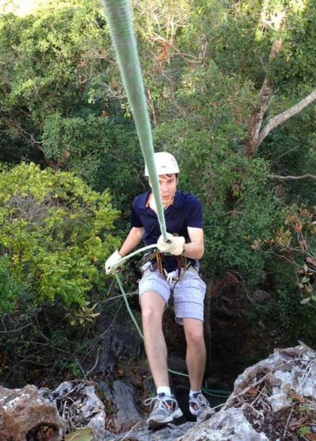 Nadi: Abseiling, Zipline, and Cave Tour with Meal - Should you book it?