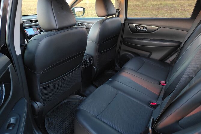 Private Arrival SUV Transfer: Nadi Airport to Nadi area Hotels - A calmer first hour in Fiji