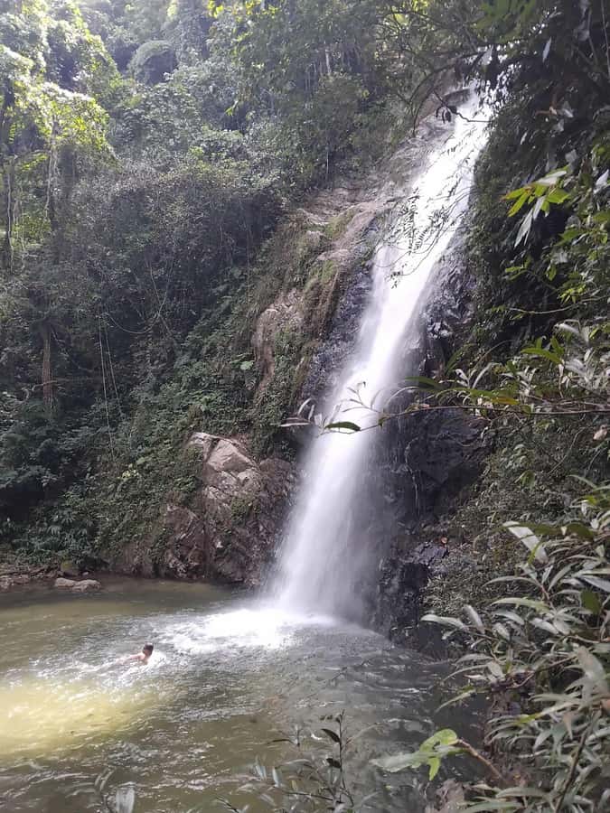 Private Tour: Pacific's Largest Dunes & Famous Waterfall - Who should book this private Fiji day?