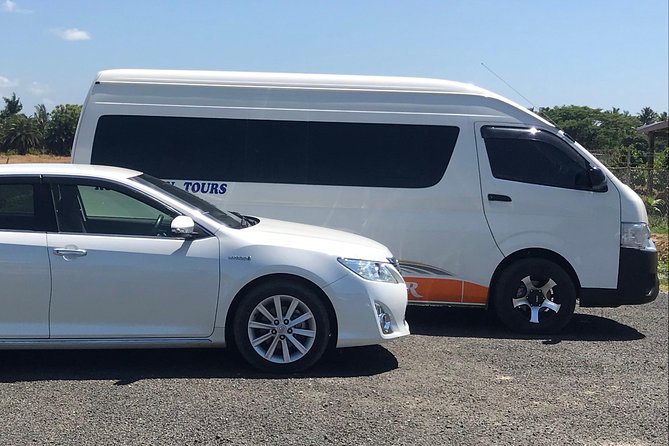Private Transfer: Nadi Airport to Double tree Resort by Hilton - The human side of the ride