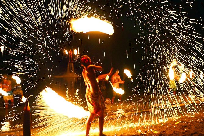 Robinson Crusoe Sunset Cruise Including Dinner, Cultural Show & Transfers - A bonfire, string band, and island atmosphere