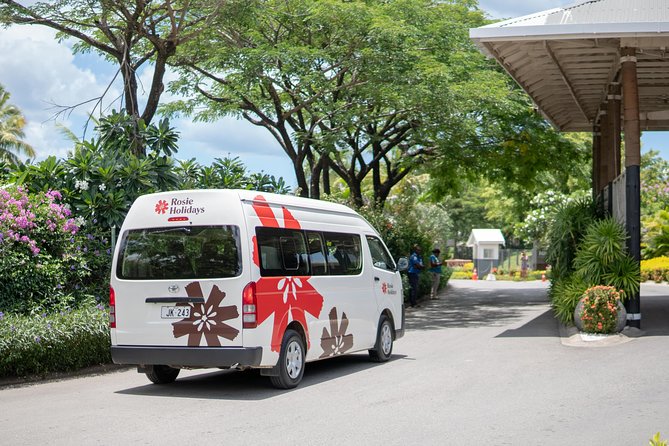 Shared Departure Transfer : Hotel to Airport - What the airport ride is like