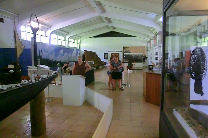 Suva Customized tour- Private - The President’s Residence and Albert Park