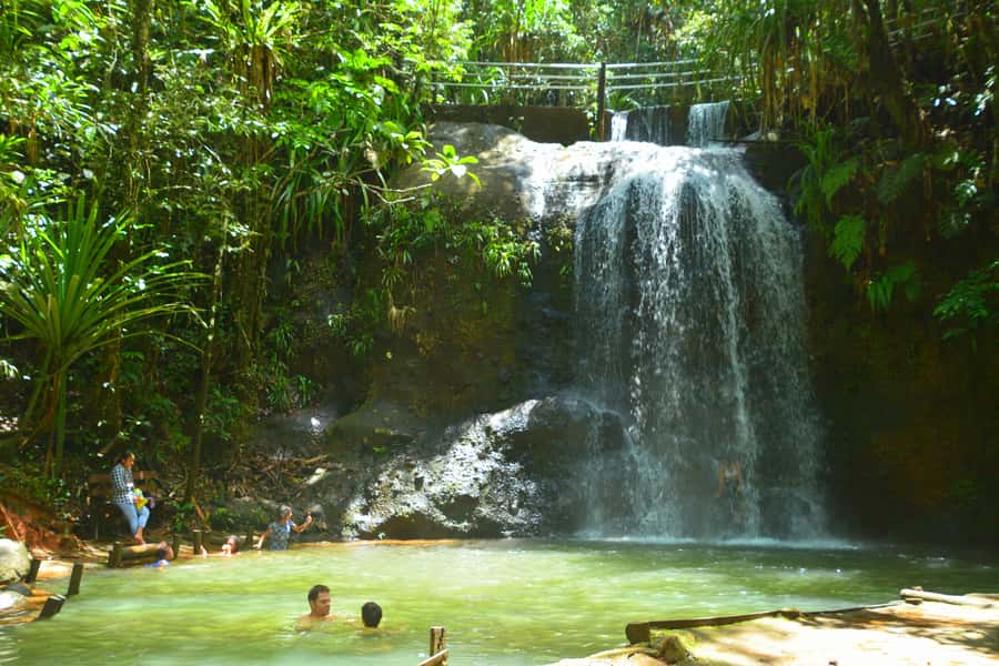 Suva: Fijian Nature and Waterfall Tour - Choosing between the upper and lower pools