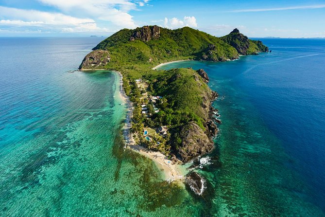 Ultimate Encounter Snorkel with Sharks in Fiji - The wildlife guarantee and bad-weather plan