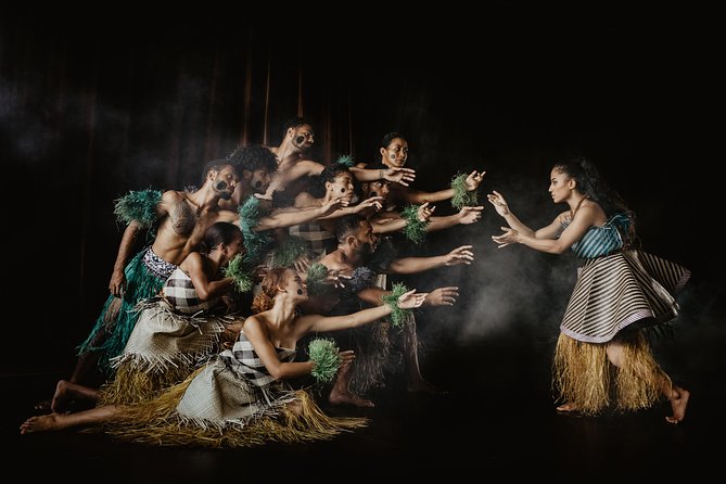 VOU Fiji Shows: Fiji Untold, From Fiji With Love & More! Dinner! - Key things to know before booking